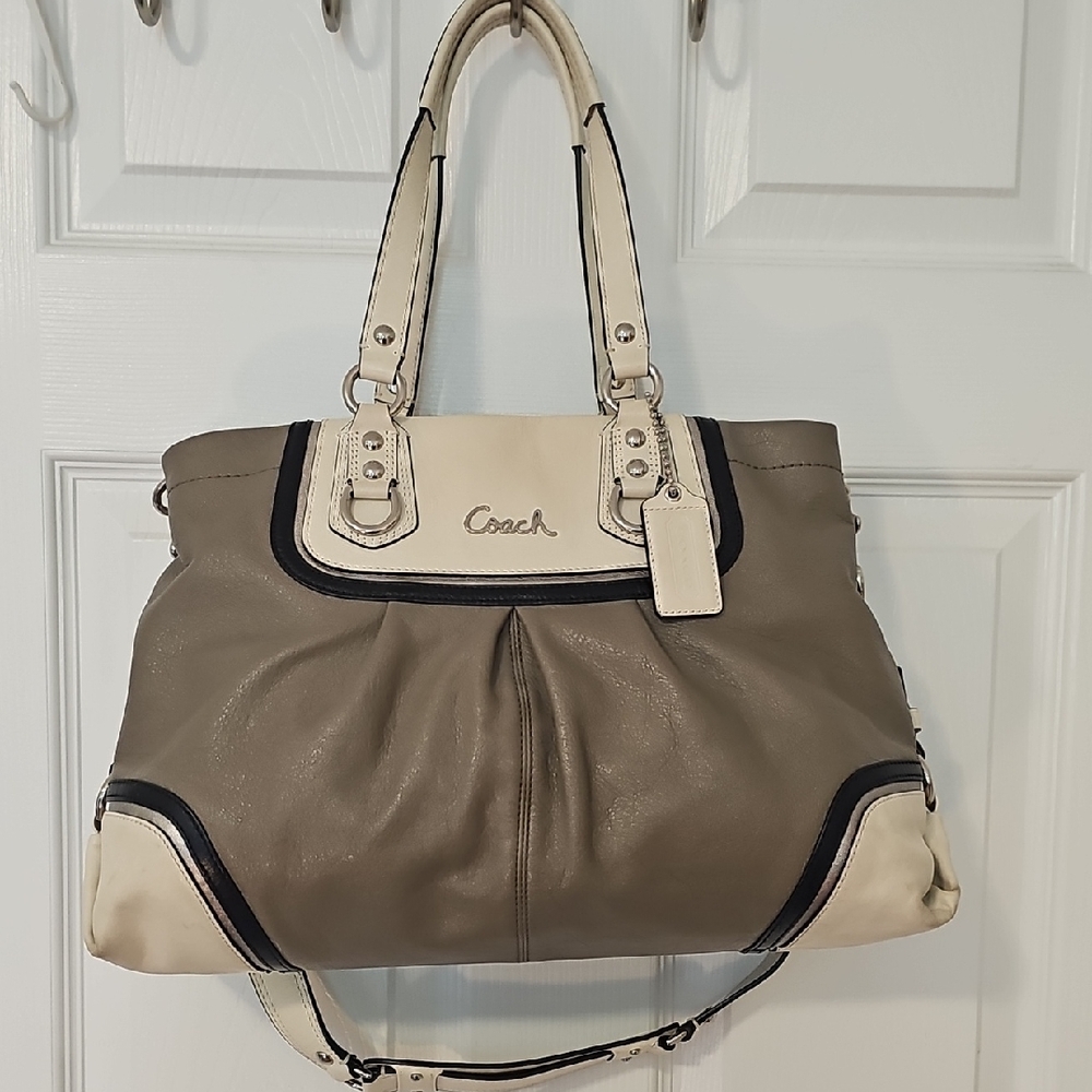Coach Two-Tone Taupe and Cream Leather Shoulder Bag